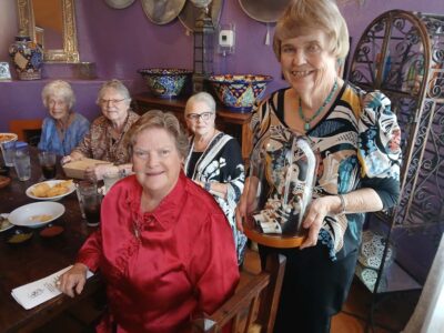 Toby Smitt presenting the Award to Elaine.